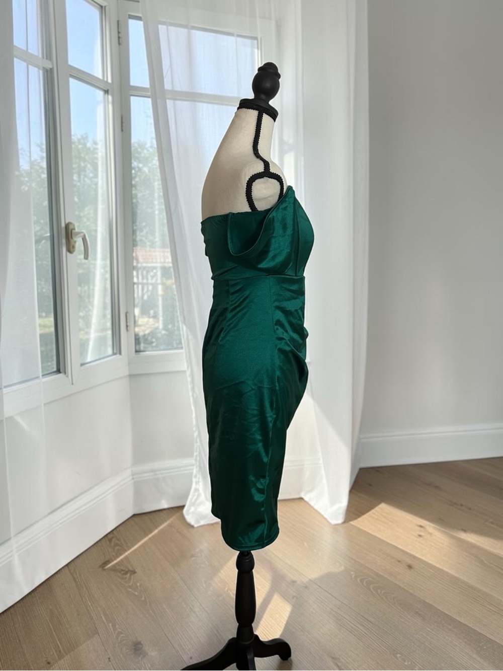 Emerald Off Shoulder Ruched Asymmetrical Hem Mini Dress M Corset Inspired Bodice - Picture 5 of 15